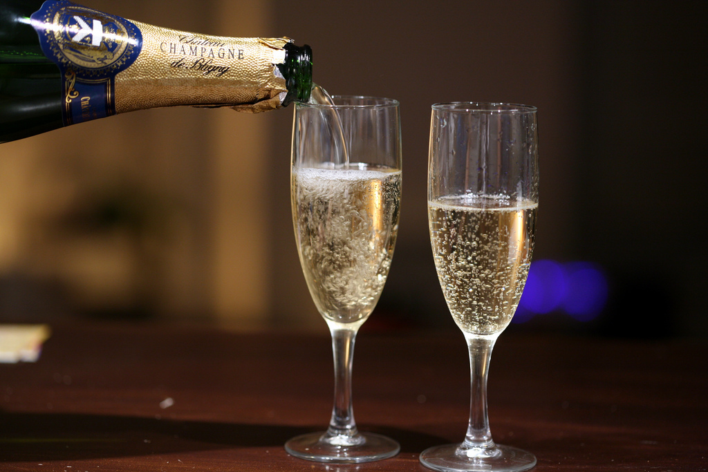 champagne-anniversary-artinsights